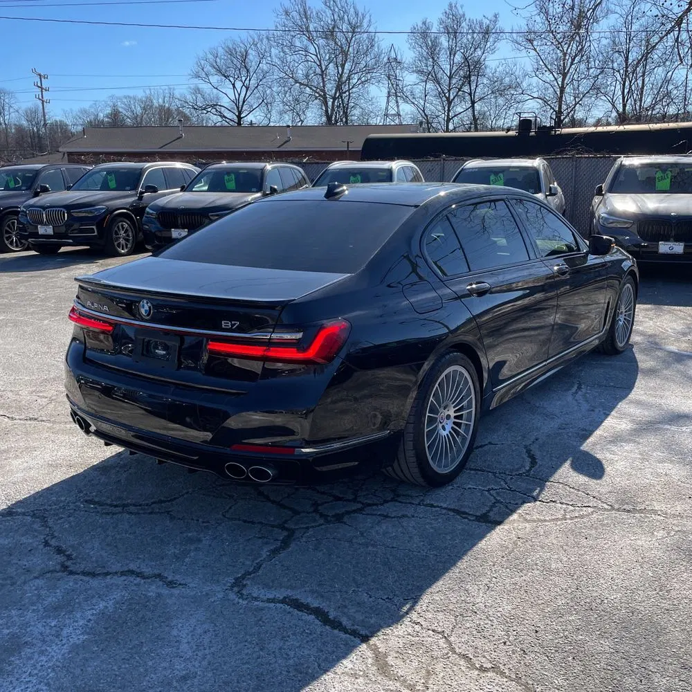 2022 BMW 7 Series ALPINA B7 xDrive