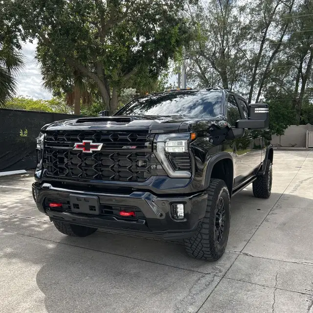 2025 Chevrolet Silverado 2500HD ZR2