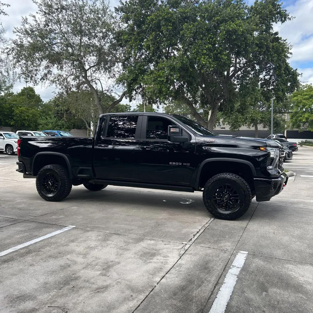 2025 Chevrolet Silverado 2500HD ZR2