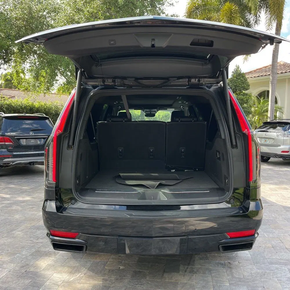 2023 Cadillac Escalade ESV Sport