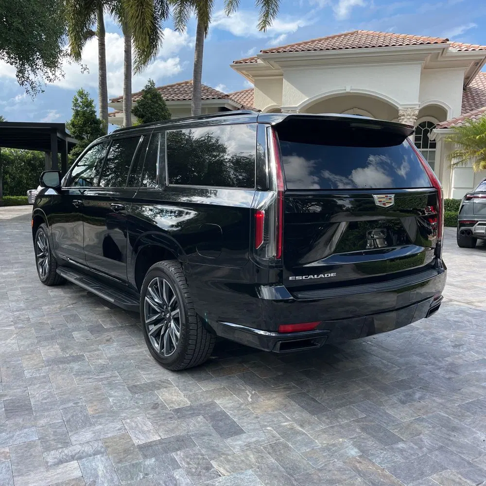2023 Cadillac Escalade ESV Sport