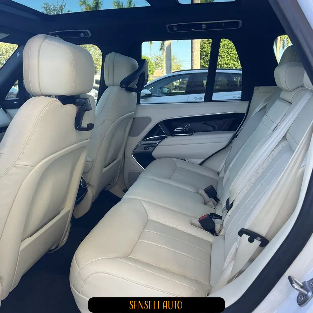 2024 Land Rover Range Rover P400 SE