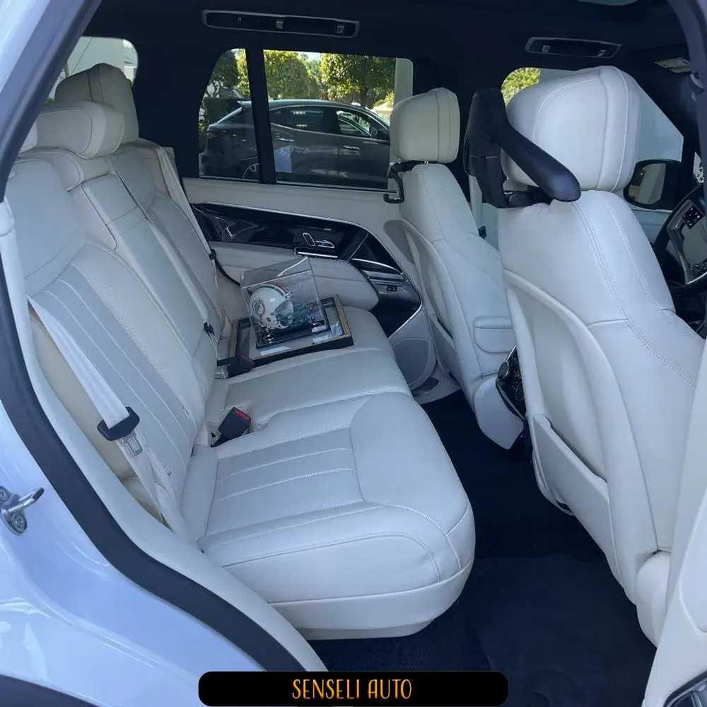 2024 Land Rover Range Rover P400 SE