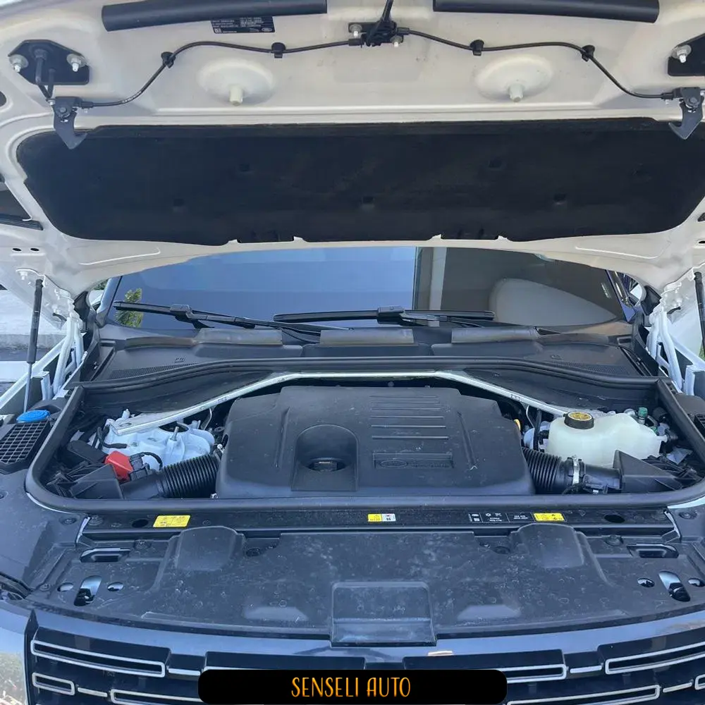 2024 Land Rover Range Rover P400 SE