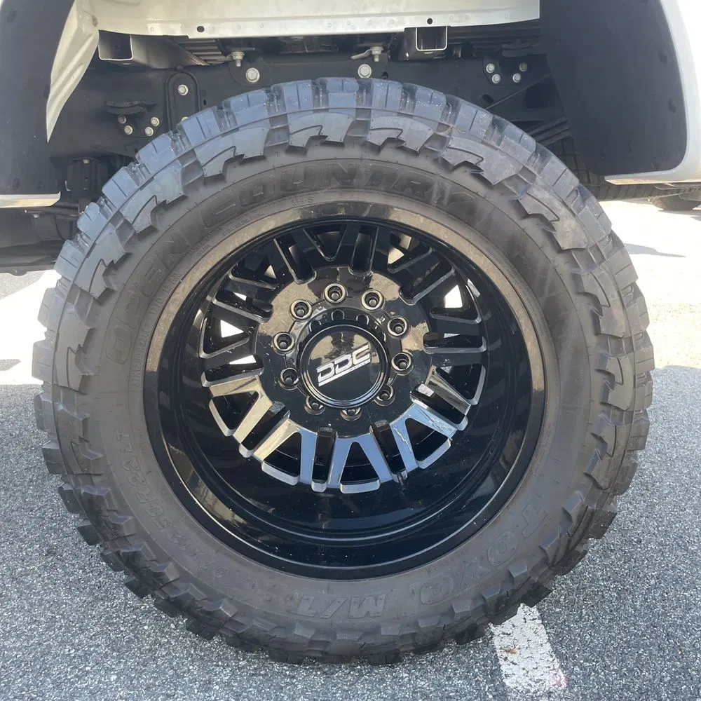 2023 Ford F-450 Super Duty Lariat