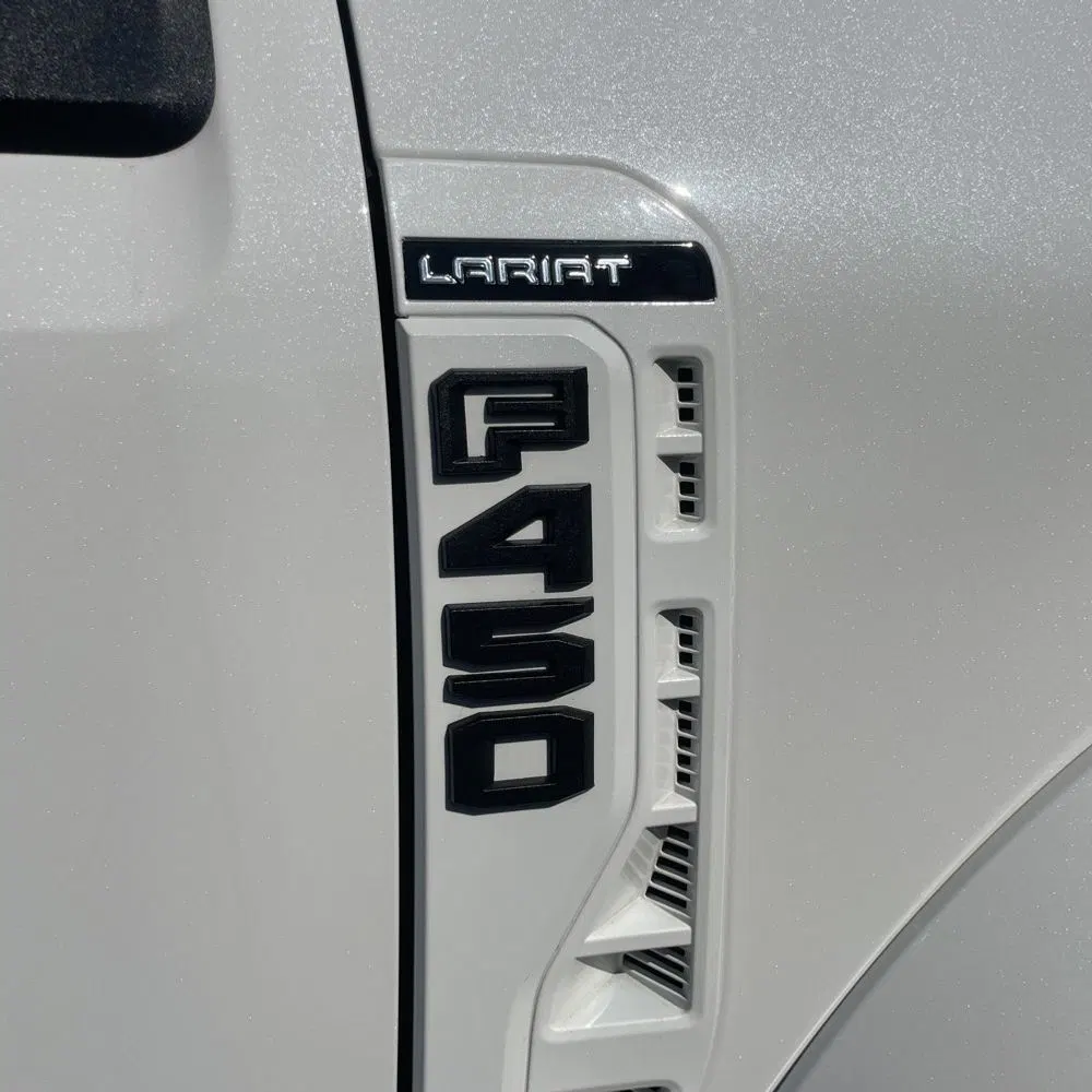 2023 Ford F-450 Super Duty Lariat