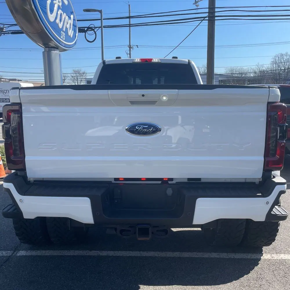 2023 Ford F-450 Super Duty Lariat