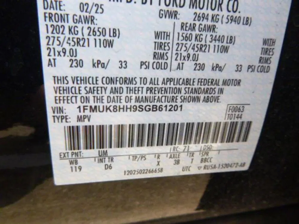 2025 Ford Explorer Platinum