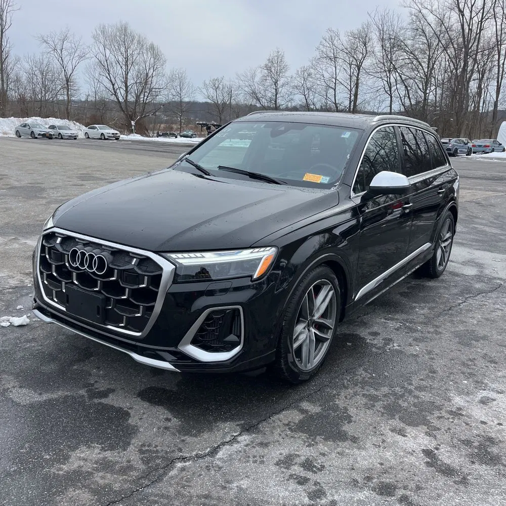 2025 Audi SQ7 Prestige