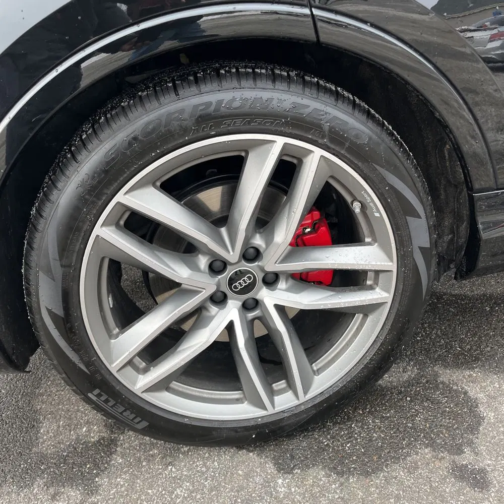 2025 Audi SQ7 Prestige