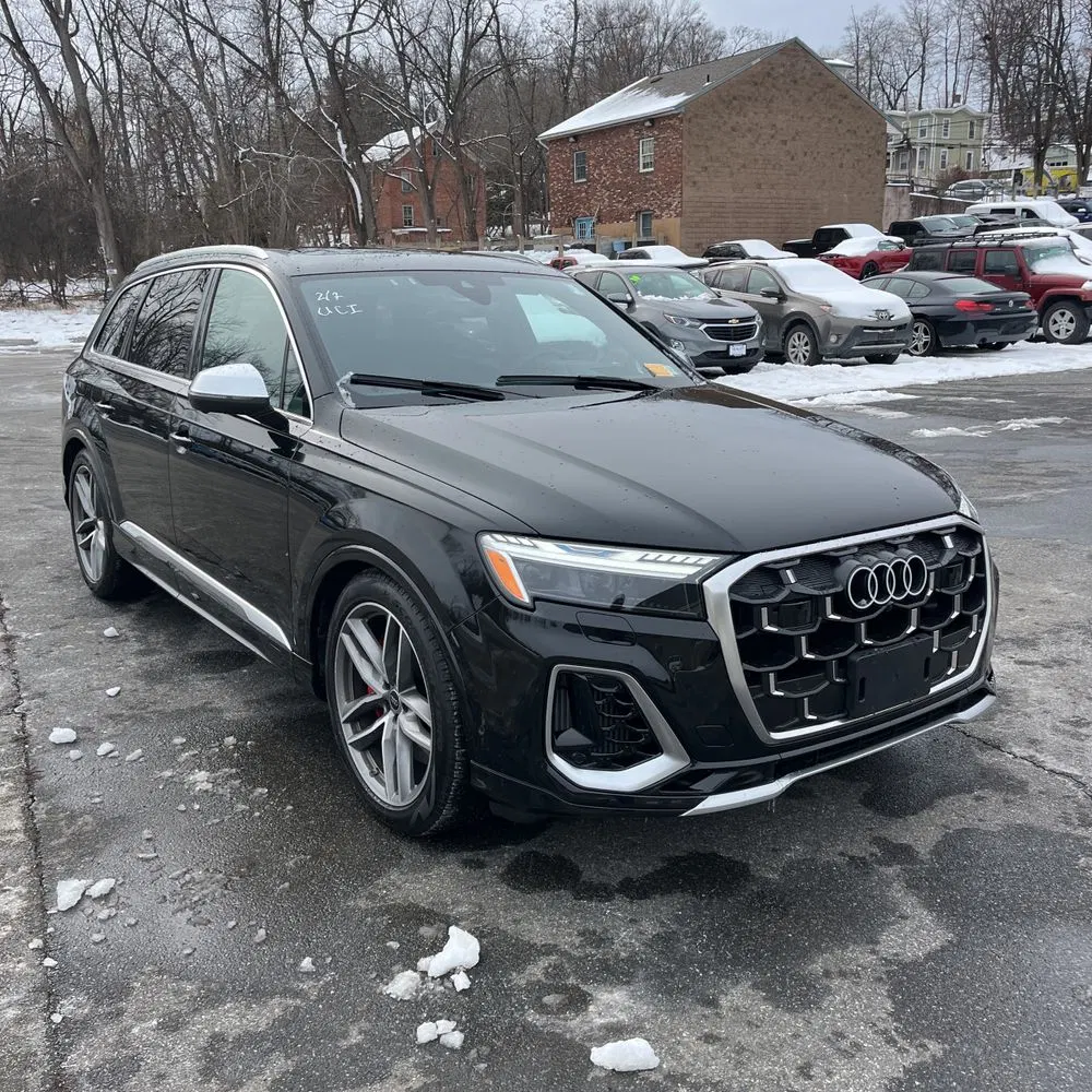 2025 Audi SQ7 Prestige