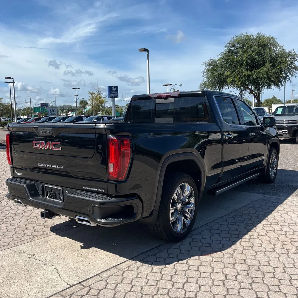 2023 GMC Sierra 1500 Denali