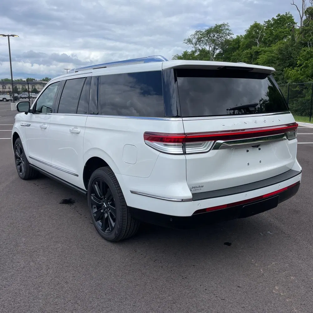 2024 Lincoln Navigator L Reserve