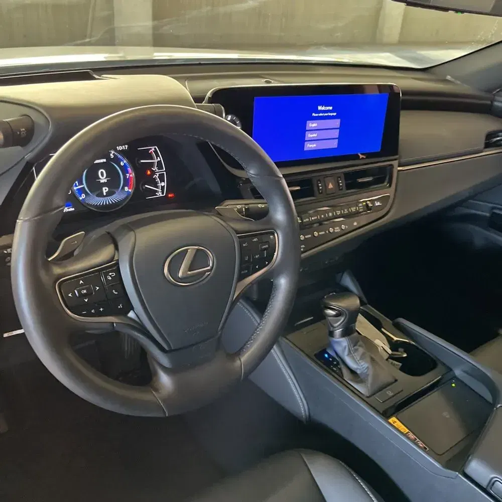 2025 Lexus ES 350 Base