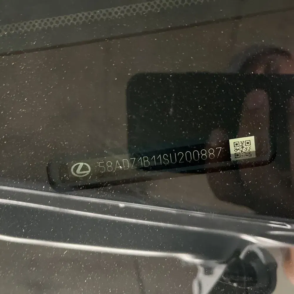 2025 Lexus ES 350 Base