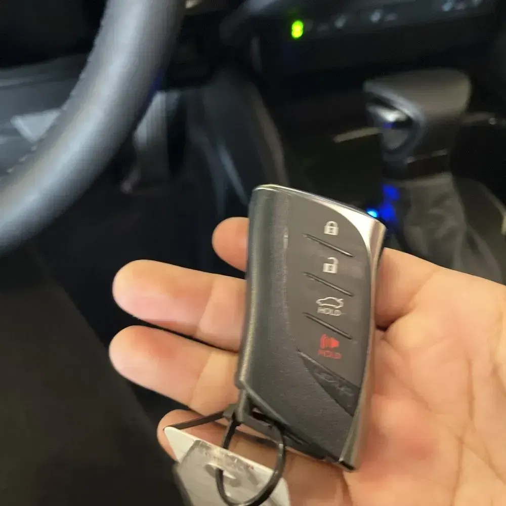2025 Lexus ES 350 Base