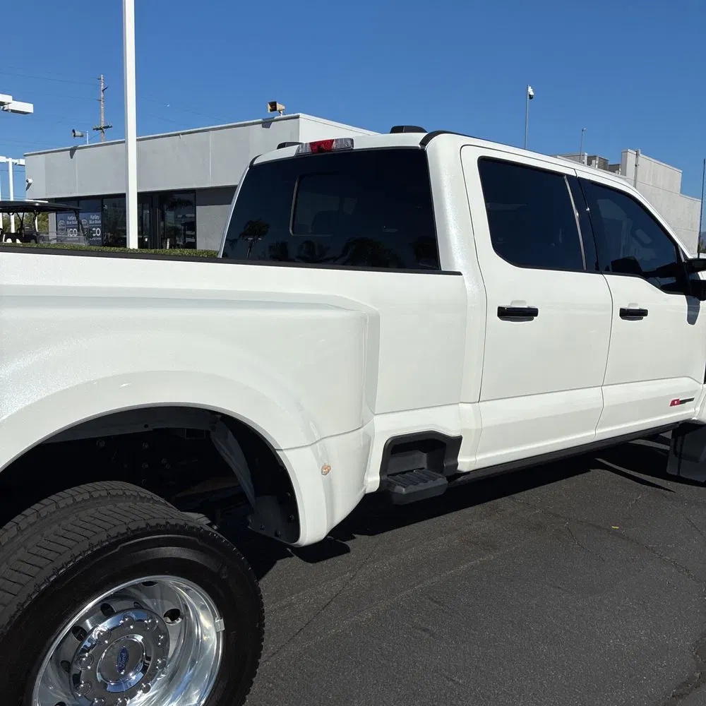 2023 Ford F-450 Super Duty Platinum