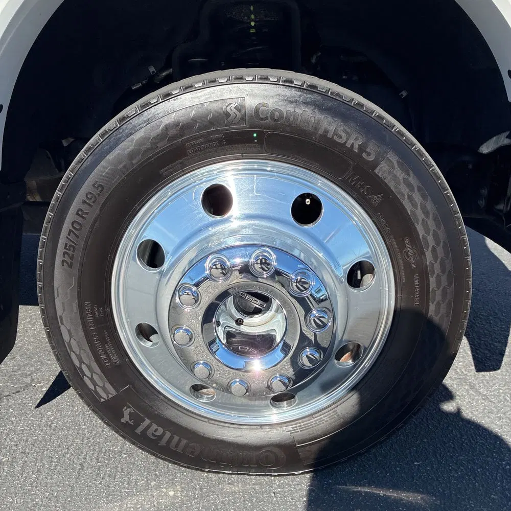 2023 Ford F-450 Super Duty Platinum