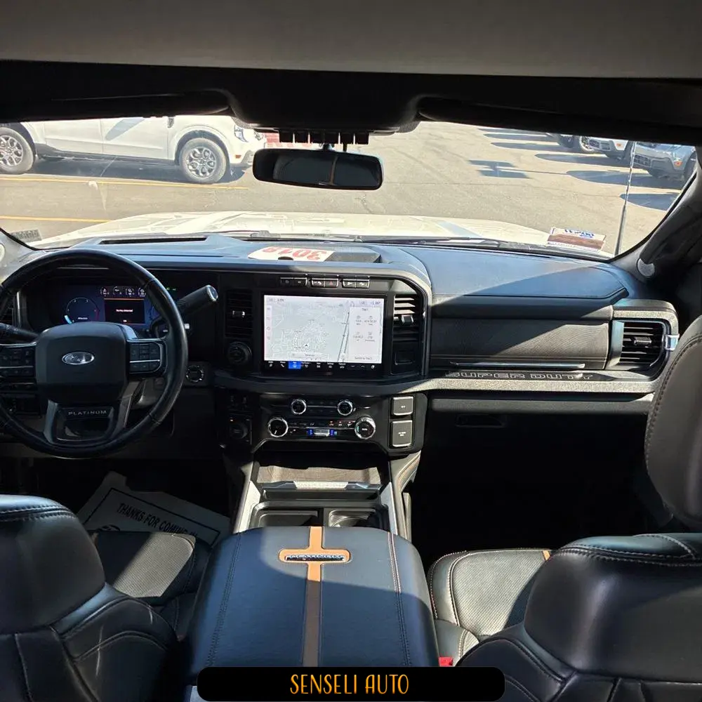 2023 Ford F-450 Super Duty Platinum