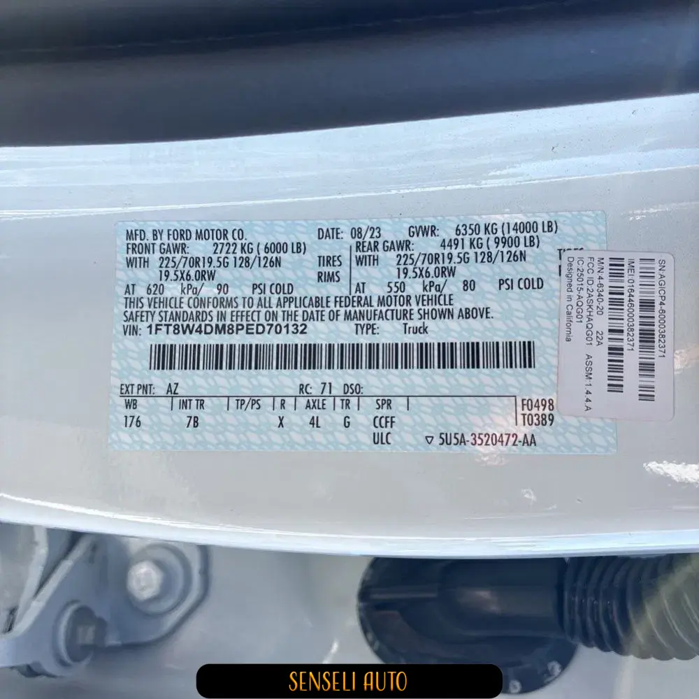 2023 Ford F-450 Super Duty Platinum