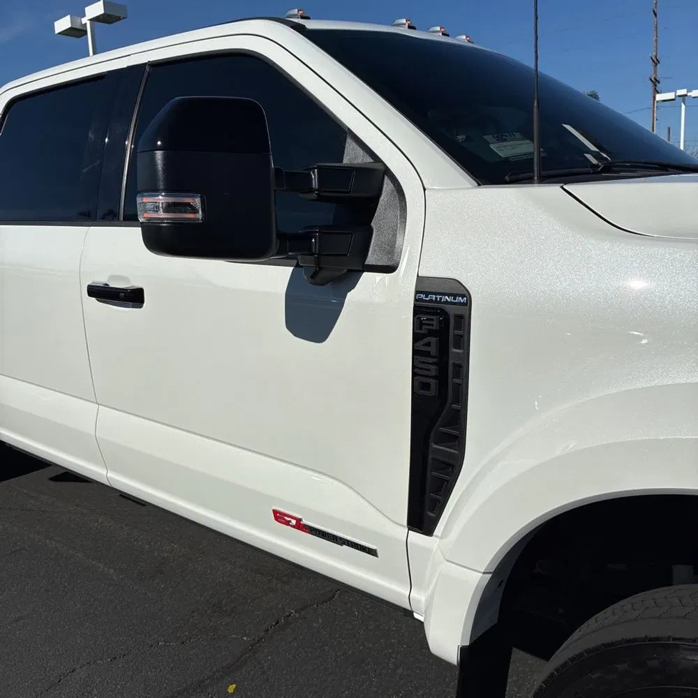 2023 Ford F-450 Super Duty Platinum