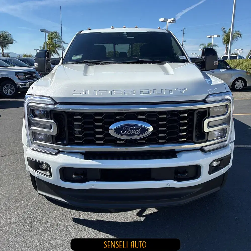 2023 Ford F-450 Super Duty Platinum