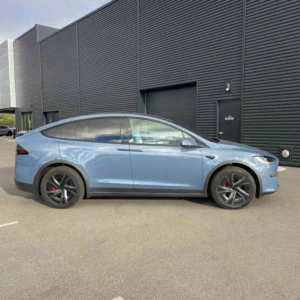2026 Tesla Model X Plaid