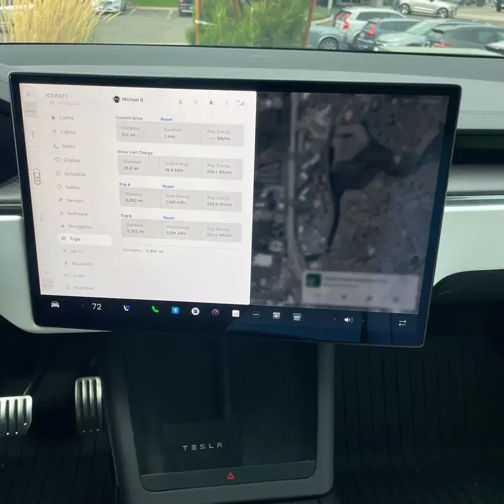 2026 Tesla Model X Plaid