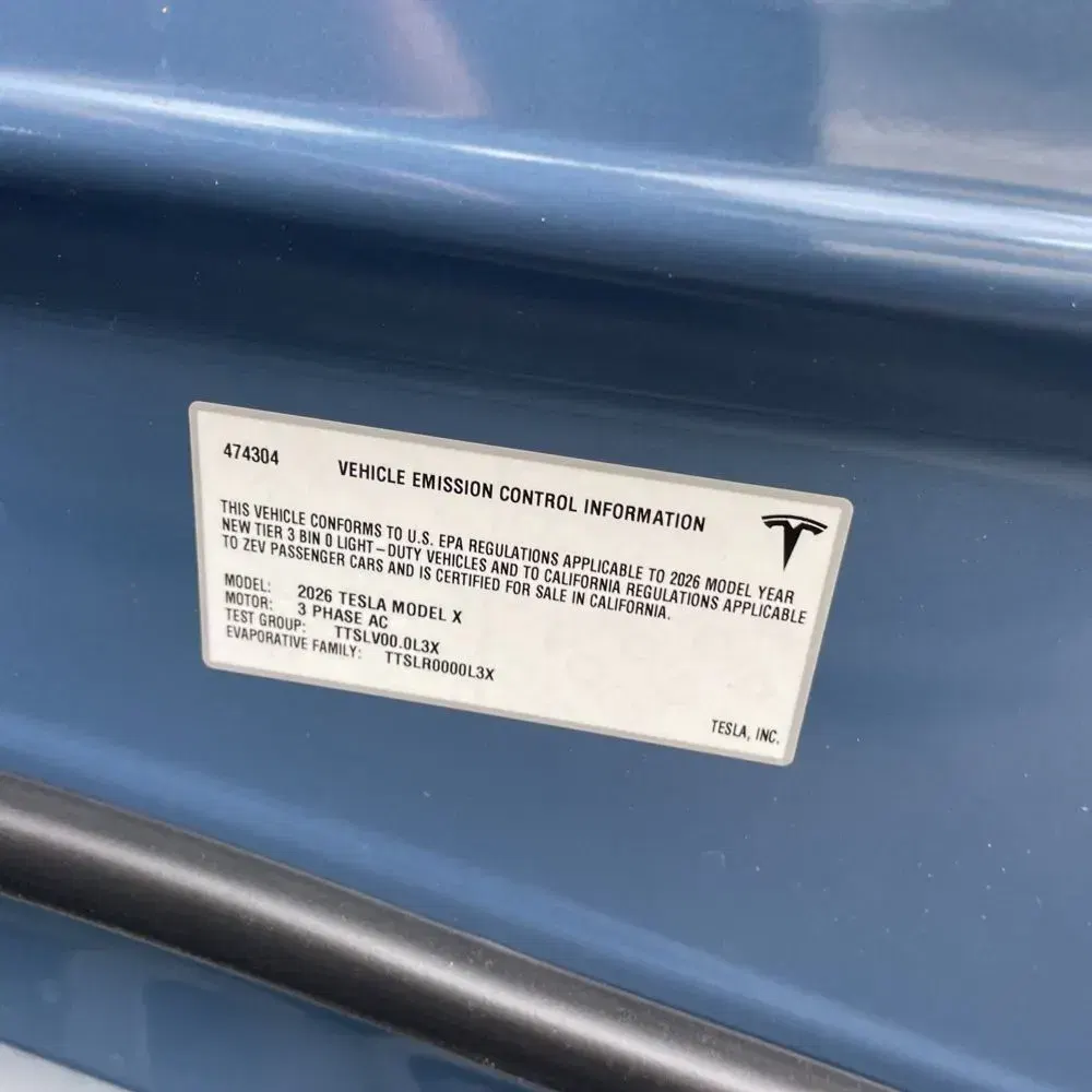2026 Tesla Model X Plaid