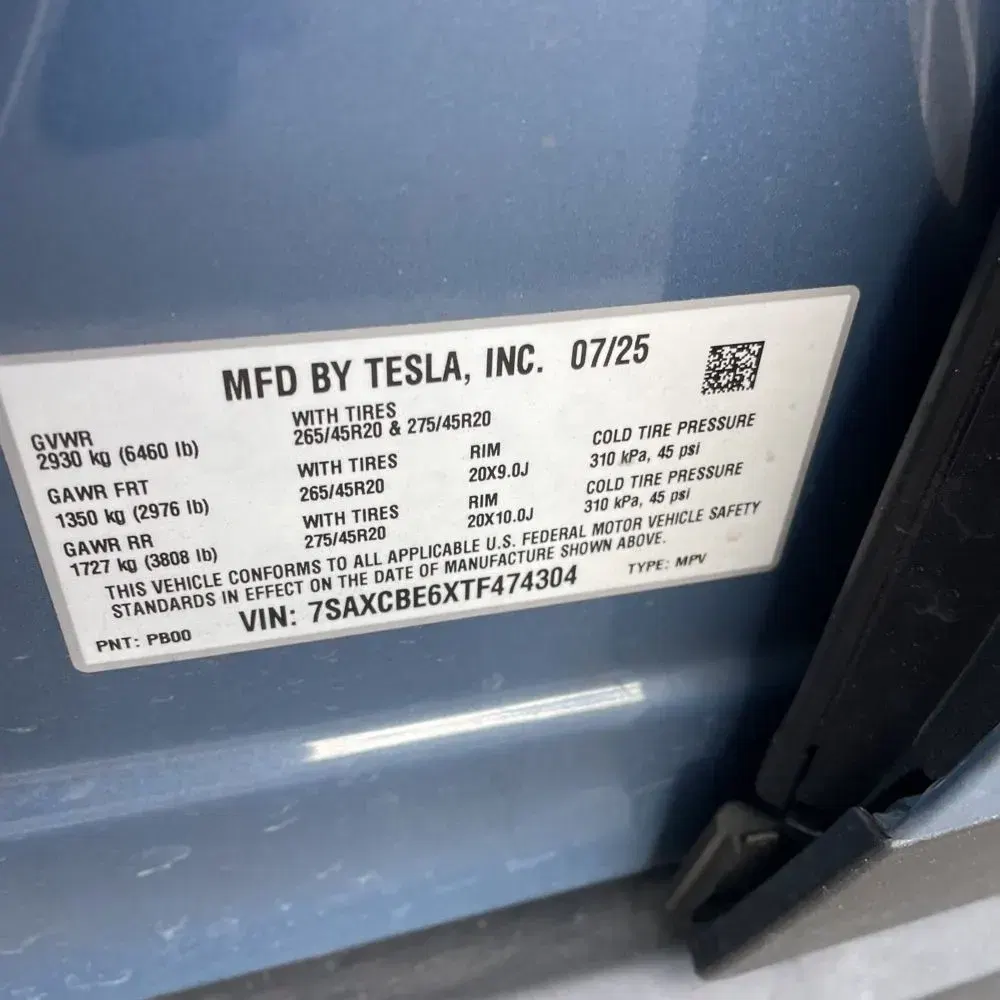 2026 Tesla Model X Plaid