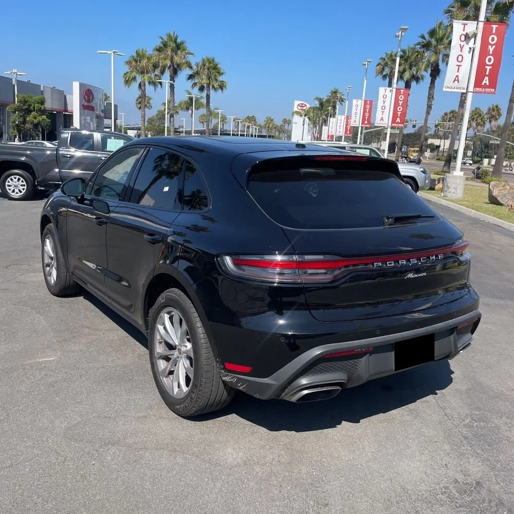 2024 Porsche Macan Base