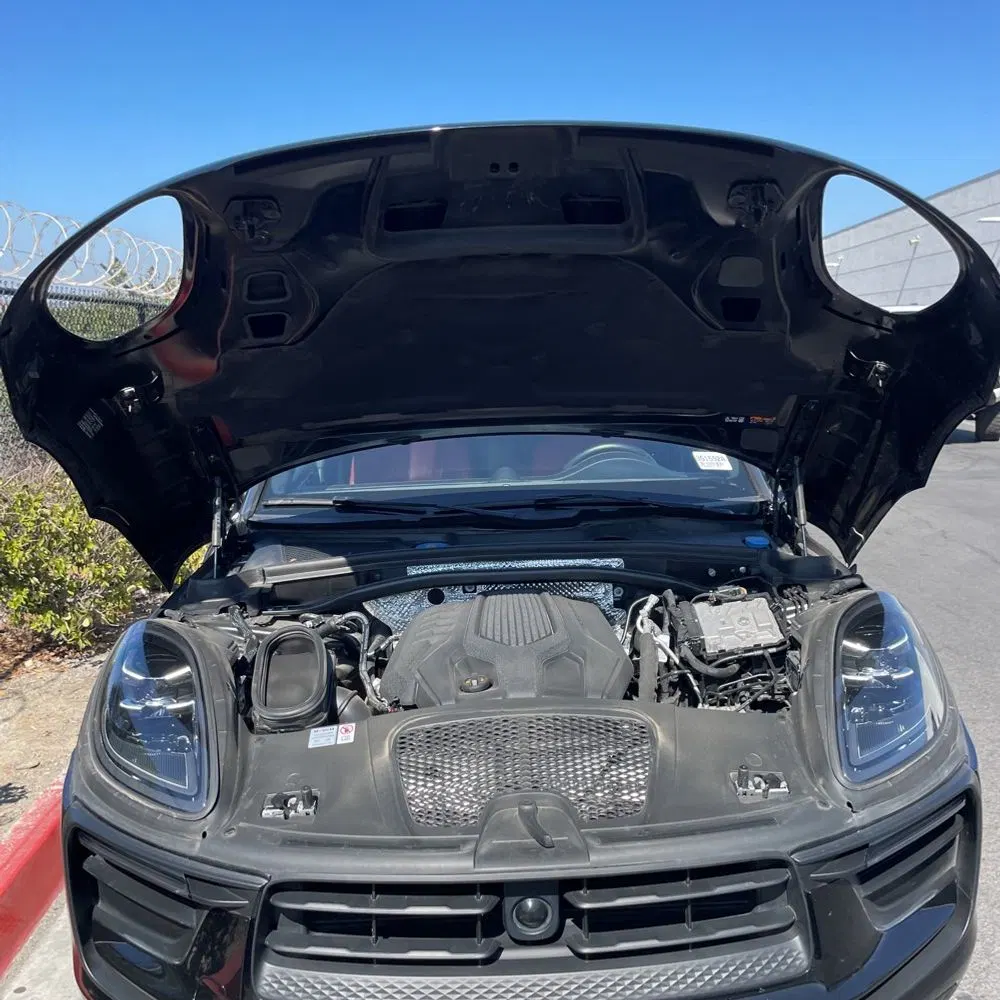 2024 Porsche Macan Base