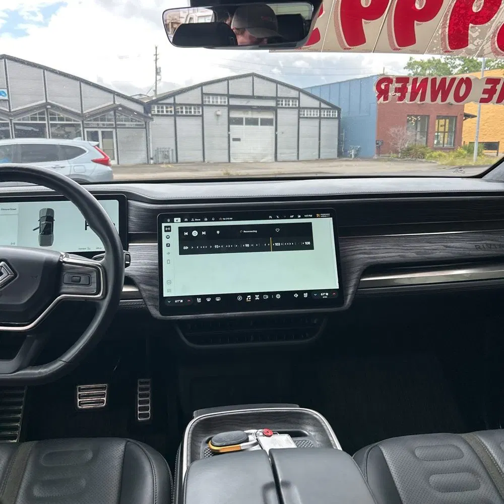 2022 Rivian R1T Adventure