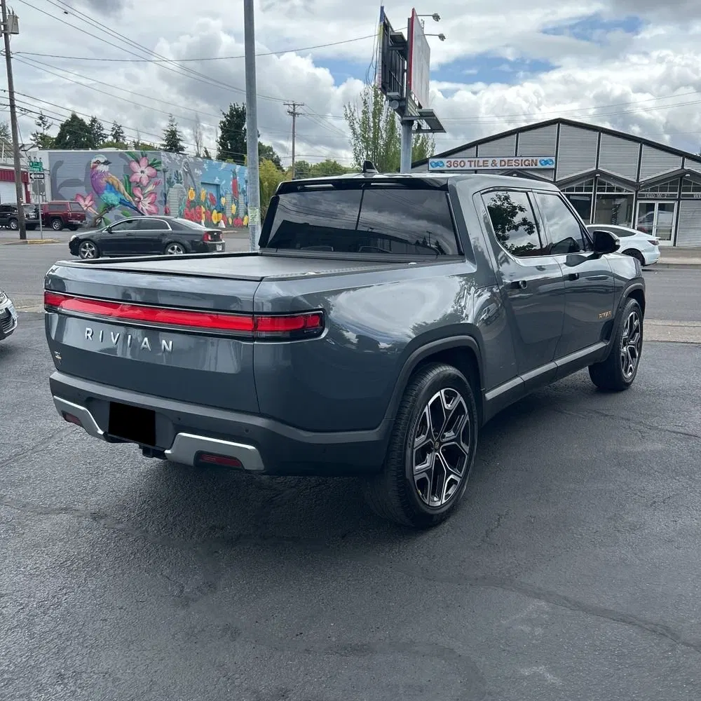 2022 Rivian R1T Adventure