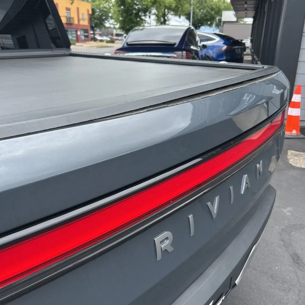 2022 Rivian R1T Adventure