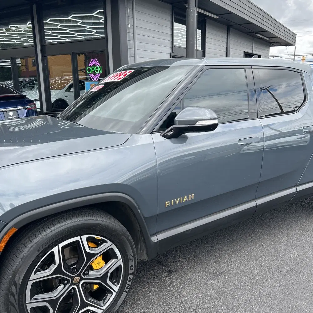 2022 Rivian R1T Adventure