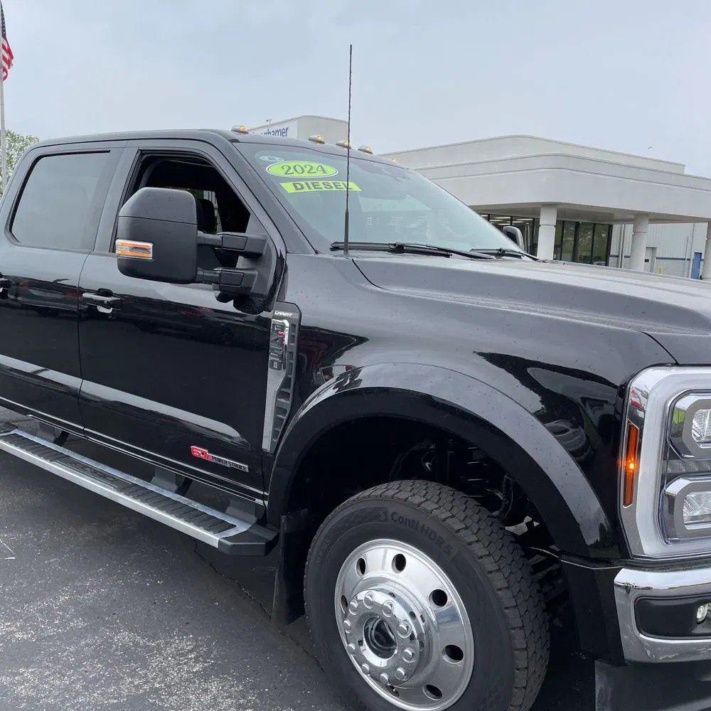 2024 Ford F450 S/D Lariat