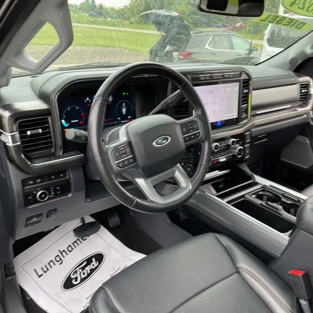 2024 Ford F450 S/D Lariat