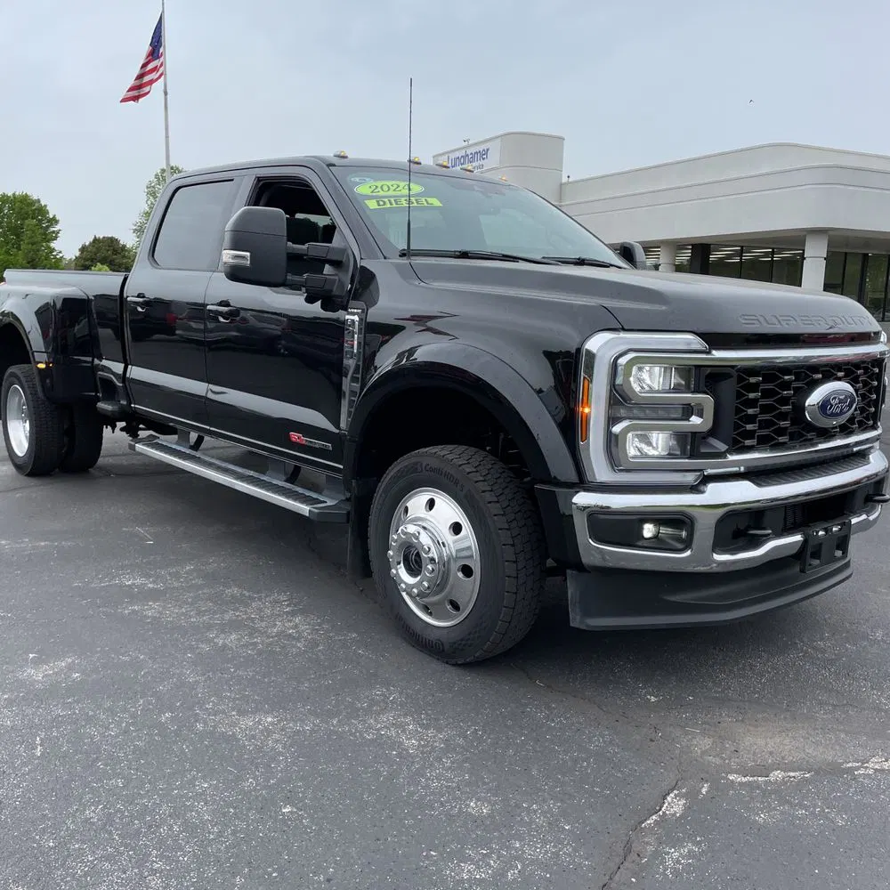 2024 Ford F450 S/D Lariat