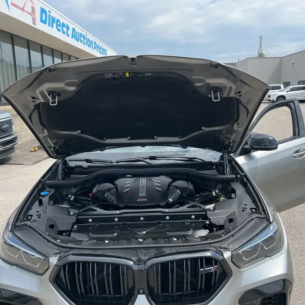 2023 BMW X6 M