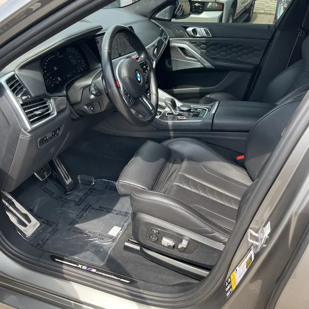 2023 BMW X6 M