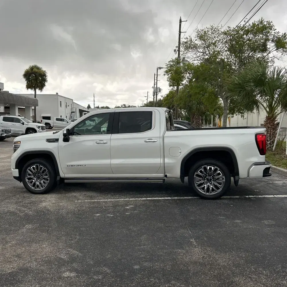2023 GMC Sierra 1500 Denali Ultimate