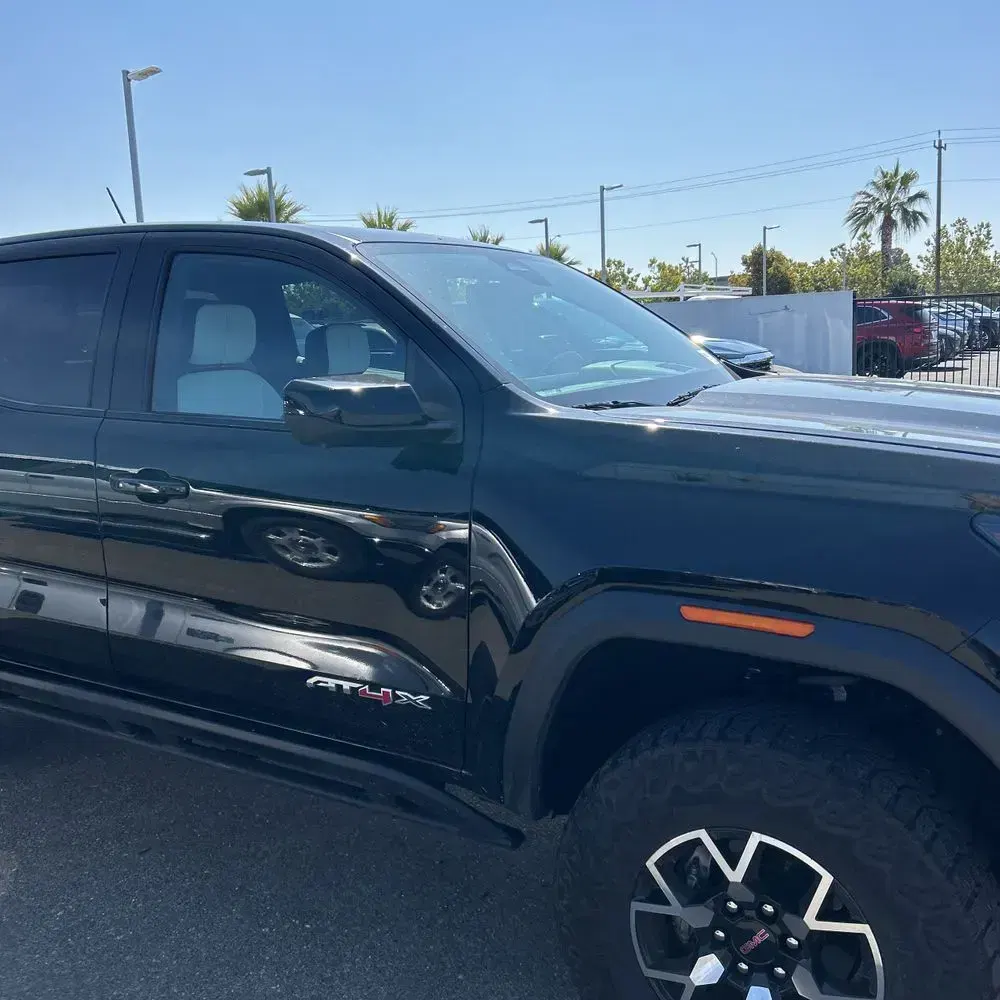 2023 GMC Canyon AT4X