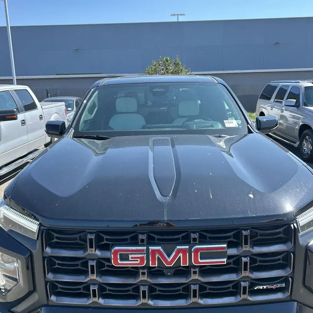2023 GMC Canyon AT4X