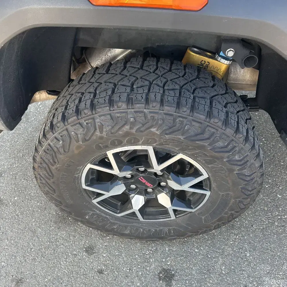 2023 GMC Canyon AT4X