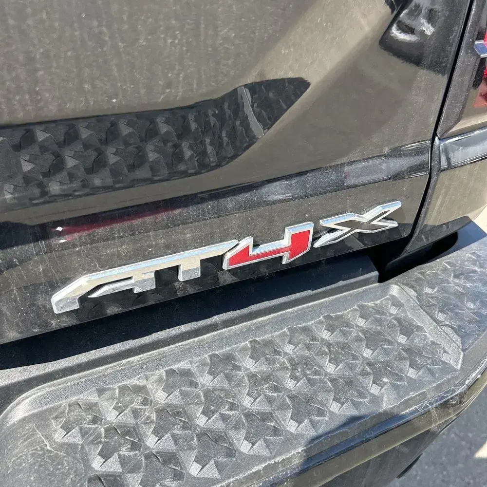 2023 GMC Canyon AT4X