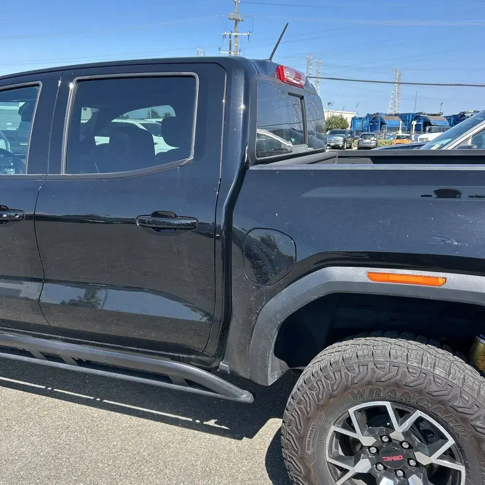 2023 GMC Canyon AT4X