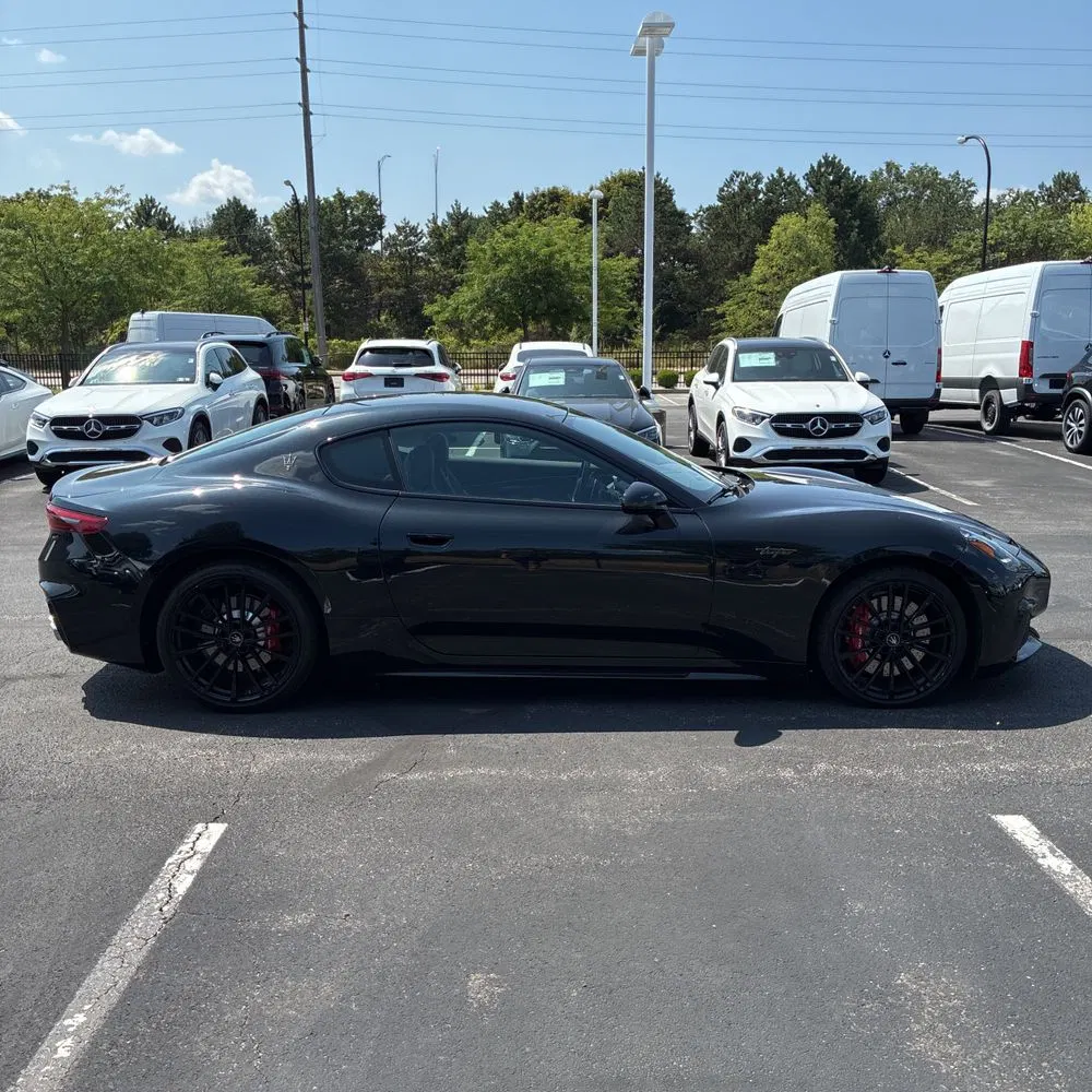 2024 Maserati GranTurismo Trofeo