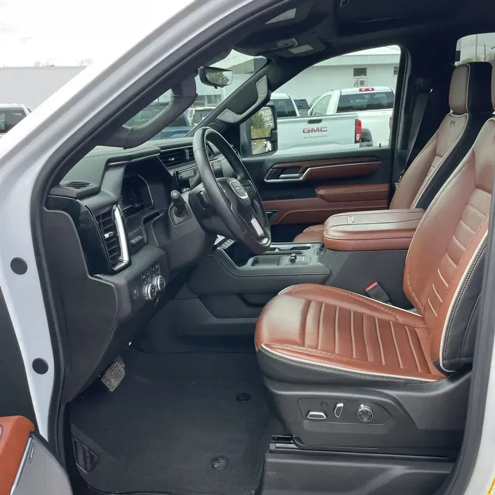 2024 GMC Sierra 3500HD Denali Ultimate
