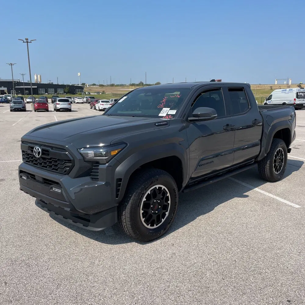2025 Toyota Tacoma TRD Off-Road HV